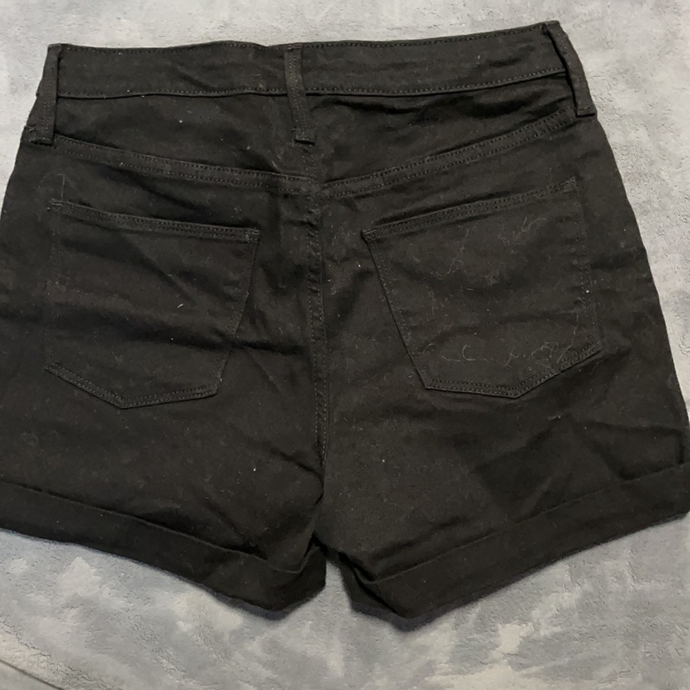 Universal Thread High Rise Shorts - Picture 5 of 6
